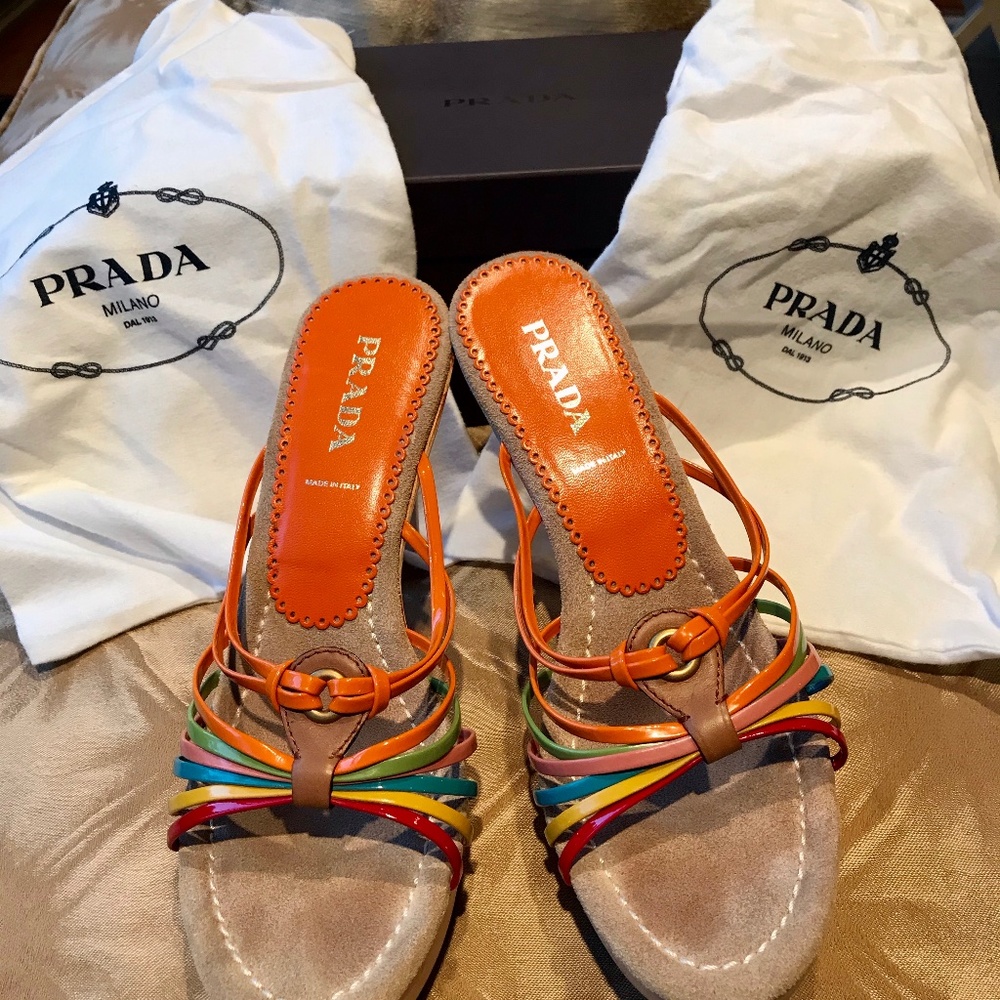 2️⃣✖️♓️🅿️ 🌈Prada Rainbow Mule Sandals🌈 - Picture 8 of 8